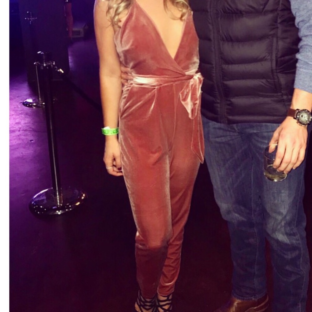 Express jumpsuit, only worn once